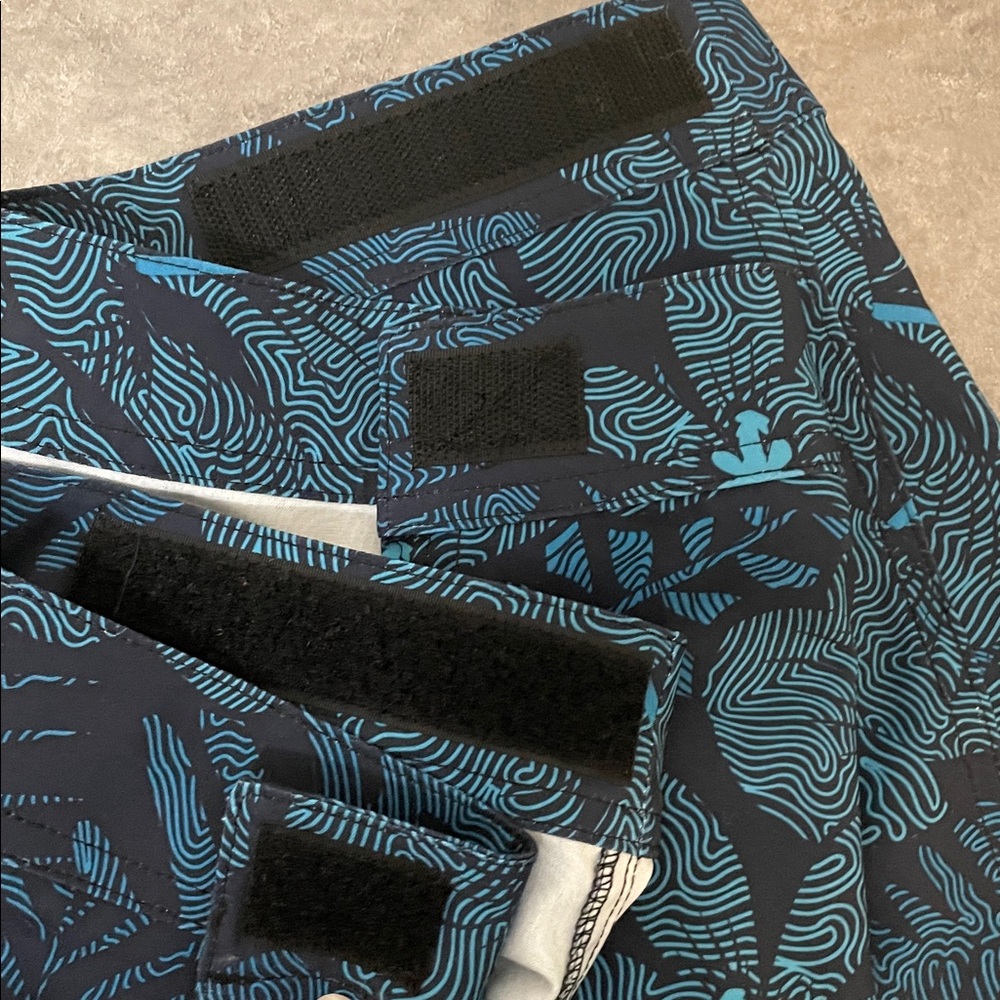 RipSkirt Hawaii Length 2 skirt size XL - Picture 6 of 9